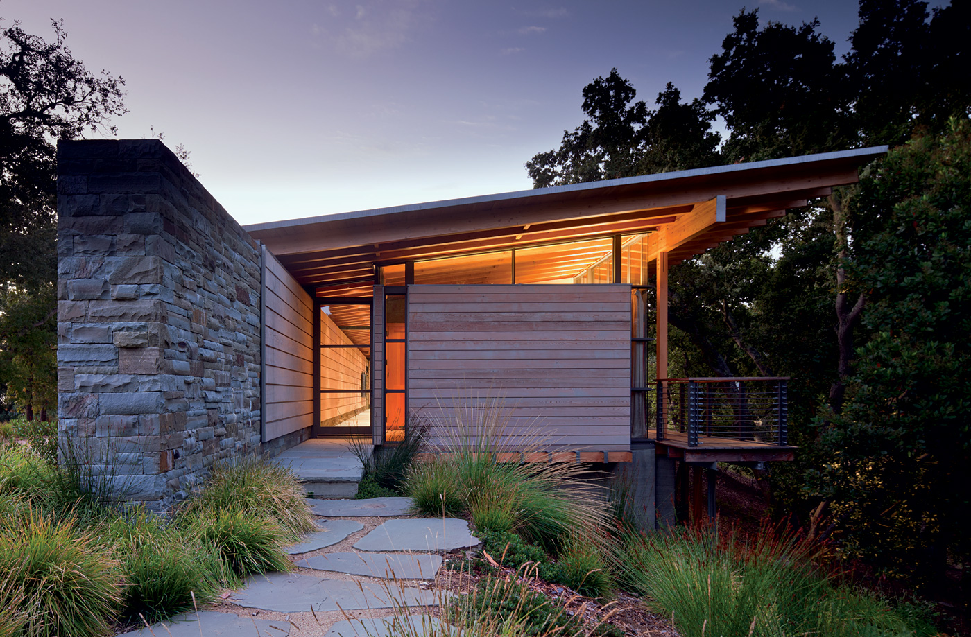 Halls Ridge Knoll Guest House by Bohlin Cywinski Jackson, photo by Nic 