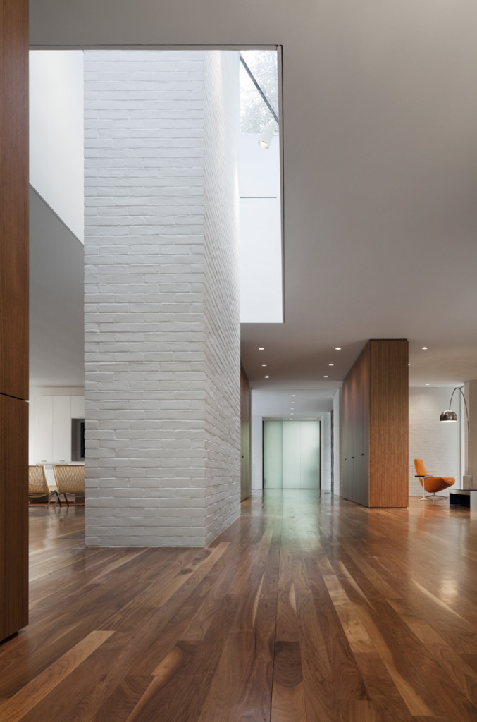 Contemporary Home Design: Skylights