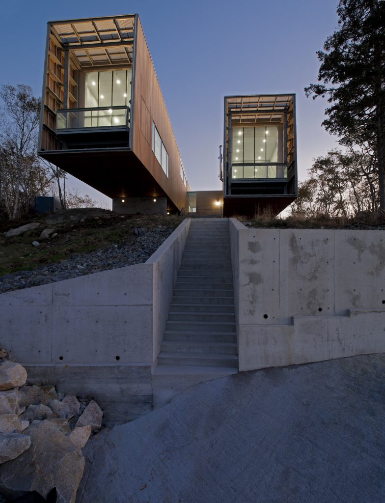 Cantilevered Homes - Modern Residential Design Inspiration