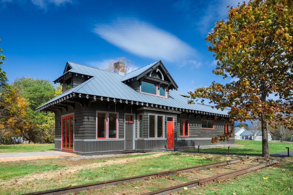 Renovated Train Depot in Upstate NY - Contemporary Home Design