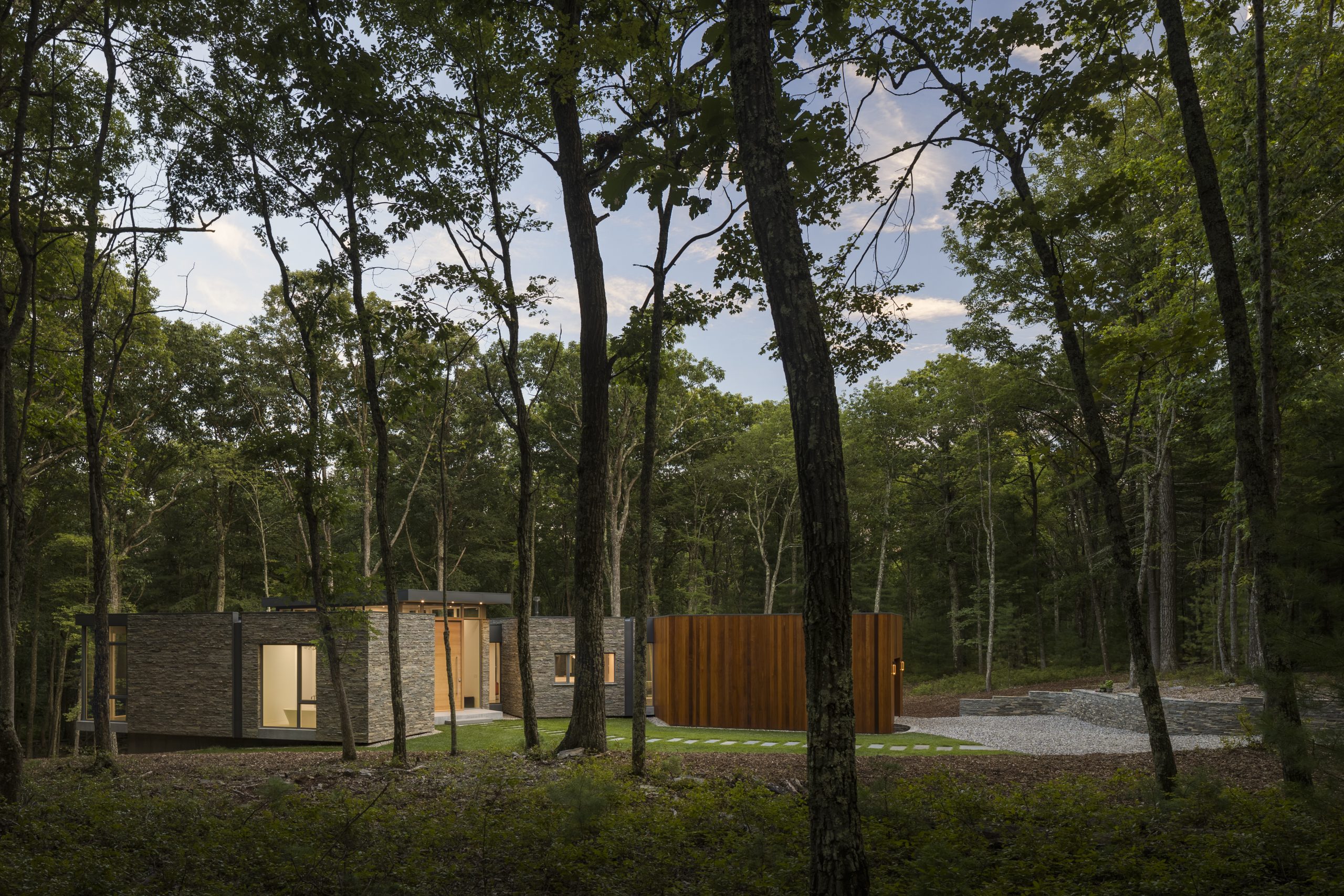 Tranquil Abiding - Contemporary residential architecture upstate new york