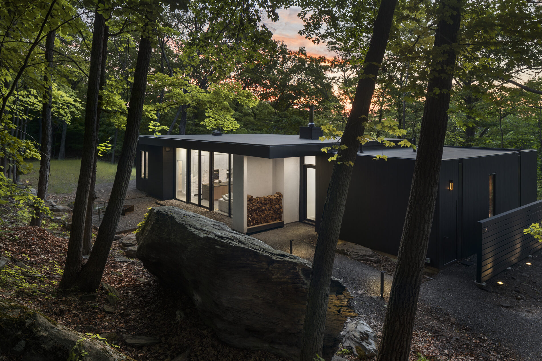 Presenting Kaat Cliffs