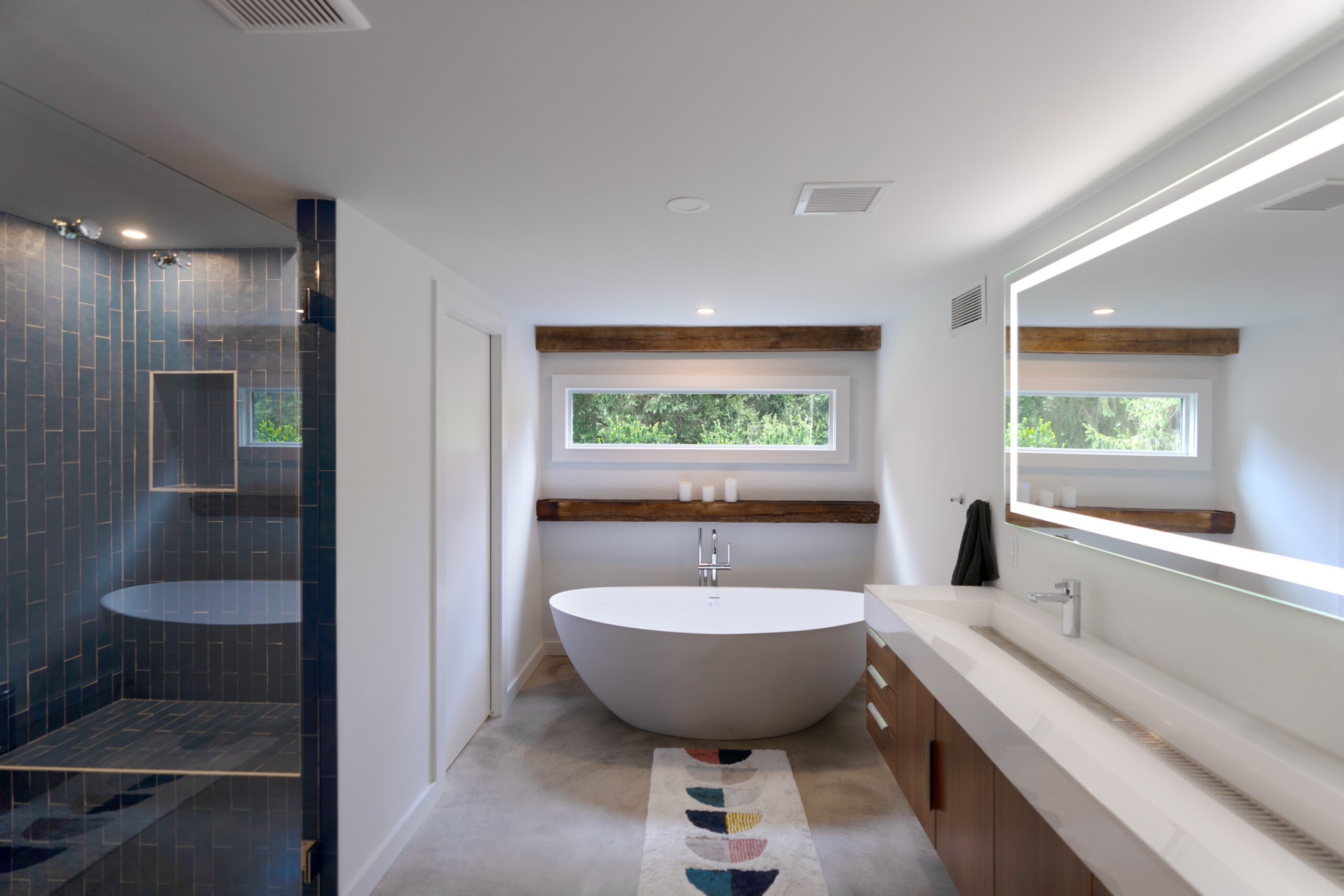 Cold Spring Creek House - Modern Bathroom